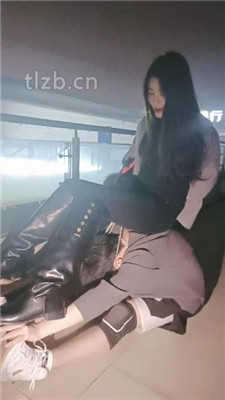 图片[6]_【昭玥】深夜户外-牵狗链遛狗爬行-骑马转胯-踩踏_HD绳艺资源