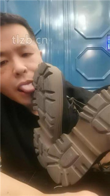 【文文文文】KTV-舔素人的短靴脏棉袜裸足_HD绳艺资源