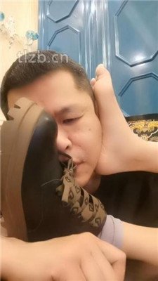 图片[17]_【文文文文】KTV-舔素人的短靴脏棉袜裸足_HD绳艺资源