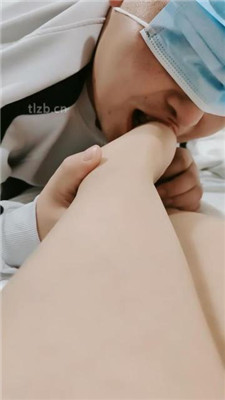 图片[4]_【奶糖】继父品尝原味裸足_HD绳艺资源