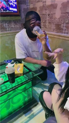 图片[8]_【陈甜女帝】KTV-狗舌头涂鞋油清理脏鞋_HD绳艺资源