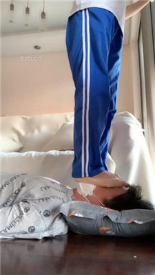 图片[15]_【宝爷】学生服-小白鞋船袜踩虐/掐脖窒息_HD绳艺资源