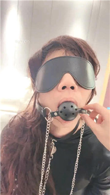 【爆爆】调CD-艺术装置塞嘴/舔靴/恋黑丝脚_HD绳艺资源