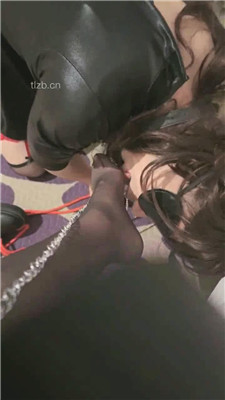 图片[8]_【爆爆】调CD-艺术装置塞嘴/舔靴/恋黑丝脚_HD绳艺资源