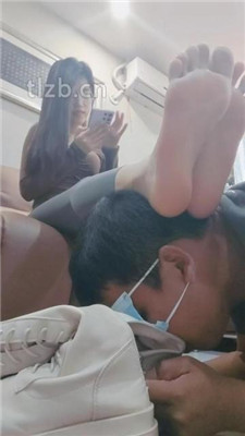 图片[11]_【嘉妮】近距离裸足恋足舔_HD绳艺资源