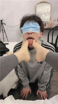 图片[4]_【可儿绳艺导师】品尝脚趾缝/脚喂食_HD绳艺资源