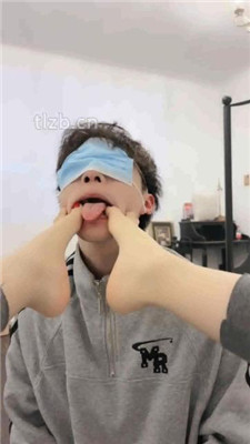 图片[14]_【可儿绳艺导师】品尝脚趾缝/脚喂食_HD绳艺资源