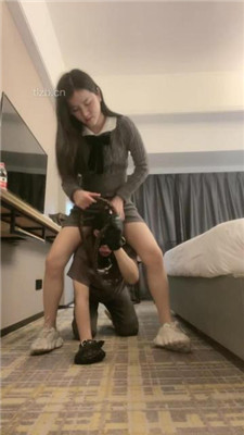 图片[5]_【漫漫】转胯骑马-训练-小白鞋踩虐-喝圣水咀嚼厕纸_HD绳艺资源