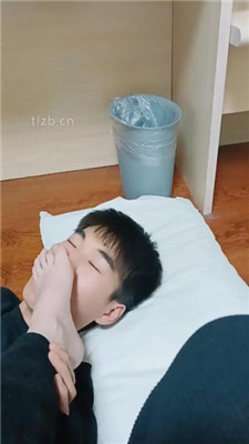 图片[9]_【林十七】运动后原味鞋袜羞辱_HD绳艺资源