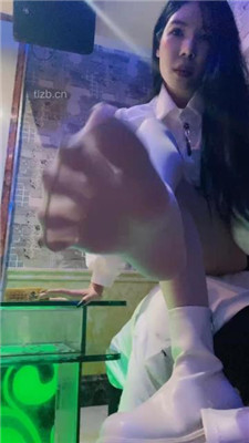 图片[4]_【陈甜女帝】KTV窒息喂食提档【上】_HD绳艺资源