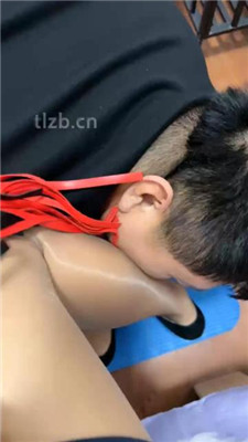 【冰色】肉丝脚捂脸窒息/高跟恋足调_HD绳艺资源