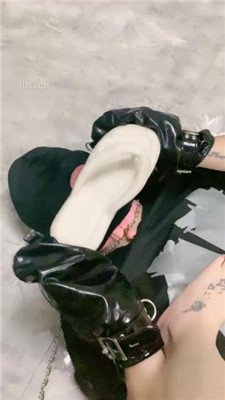 图片[9]_【小软】舔脏拖鞋底/碾压踩狗脸_HD绳艺资源