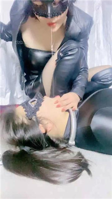 图片[5]_【小小不点】母畜-锁链绳艺技巧/舔脏鞋/脚插嘴【双视角版】_HD绳艺资源