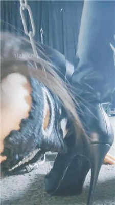 图片[17]_【小小不点】母畜-锁链绳艺技巧/舔脏鞋/脚插嘴【双视角版】_HD绳艺资源