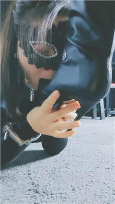 图片[18]_【小小不点】母畜-锁链绳艺技巧/舔脏鞋/脚插嘴【双视角版】_HD绳艺资源