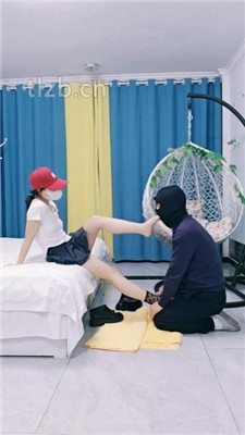 图片[5]_【临沂小妈】狗儿子跪舔长靴臭袜_HD绳艺资源