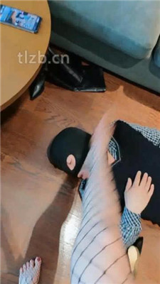 图片[14]_【梓晨】长靴踩脖窒息/脚耳光_HD绳艺资源