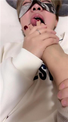 图片[7]_【DGGA】舔素人小姐姐的裸足_HD绳艺资源