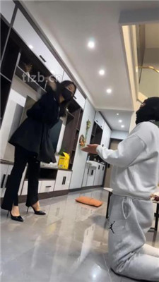 图片[16]_【辣姐】女白领S-耳光/铁链拴狗/藤条皮带训练/肉丝插嘴/踩踏喂食_HD绳艺资源