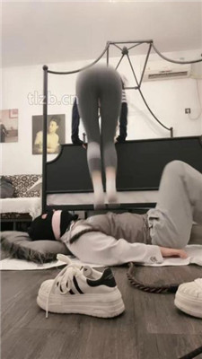 图片[10]_【可儿绳艺导师】抽耳光/重度提档/绳艺技巧训练/胶带封嘴/白袜踩踏_HD绳艺资源