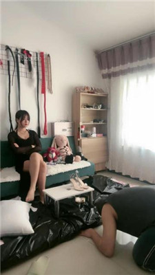 图片[4]_【暴荔姐姐】闻棉袜/踩踏喂食/叼鞋/恋足舔_HD绳艺资源