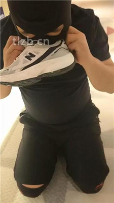 图片[3]_【11ss】清理主人的脏鞋臭棉袜_HD绳艺资源