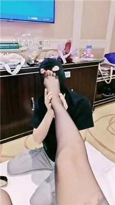 图片[9]_【大乔】骑狗脖耳光/高跟黑丝踩/踩踏-臀部诱惑/虐乳_HD绳艺资源