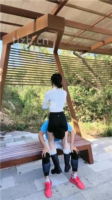 图片[4]_【高难度挑战美学】户外公园花式虐骑/马背上享受午后阳光_HD绳艺资源