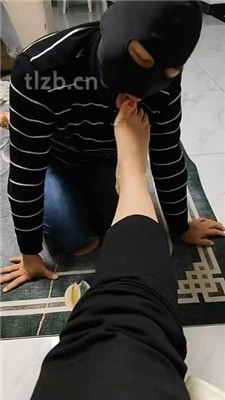 图片[2]_【金玫瑰】转胯骑马-伺候双主恋足调【双视角版】_HD绳艺资源