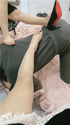 图片[9]_【琦琦】和闺蜜一起调贱奴-赏赐圣水【双视角版】_HD绳艺资源