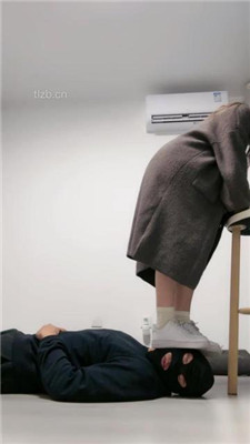 图片[13]_【樱子大人】骑马-舔空军一号棉袜-臭脚捂脸-转胯【下】_HD绳艺资源