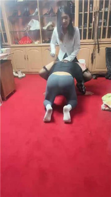 图片[9]_【亿姐】黑丝高跟-骑马踩踏训练/喂口水【完整版】_HD绳艺资源