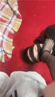 图片[10]_【亿姐】骑马爬行/黑丝脚踢踹/镜前羞辱_HD绳艺资源