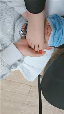 图片[13]_【苏琪姐姐】黑丝高跟裸足恋足舔_HD绳艺资源