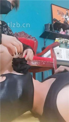 图片[11]_【魔鬼天使】御姐范-黑丝高跟诱惑舔_HD绳艺资源