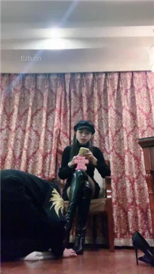 【墨妈妈】闻白袜/狂抽1000耳光_HD绳艺资源