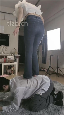 图片[6]_【稚主】抽耳光/踩踏/裸足恋足舔_HD绳艺资源