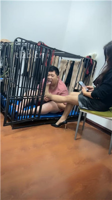 图片[2]_【冰色】囚禁狗笼恋足舔_HD绳艺资源