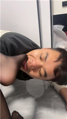 图片[14]_【六月】迷恋黑丝美腿的贱奴_HD绳艺资源