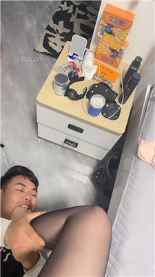 图片[17]_【六月】迷恋黑丝美腿的贱奴_HD绳艺资源