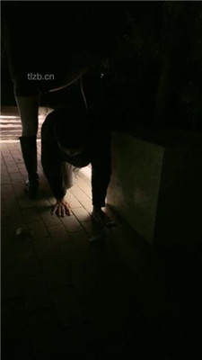 图片[6]_【肉肉】户外-长靴踩踏/骑马骑脖/舔脏鞋底_HD绳艺资源