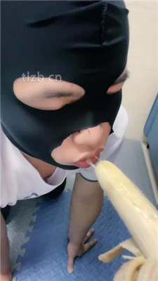 图片[4]_【木子大大】踩踏香蕉喂食/掐乳/骑马转胯/裸足狂舔【完整版】_HD绳艺资源