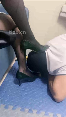 图片[7]_【木子大大】踩踏香蕉喂食/掐乳/骑马转胯/裸足狂舔【完整版】_HD绳艺资源