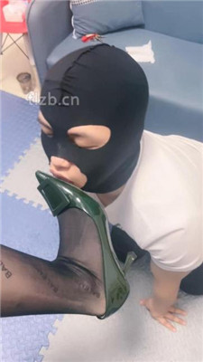 图片[18]_【木子大大】踩踏香蕉喂食/掐乳/骑马转胯/裸足狂舔【完整版】_HD绳艺资源