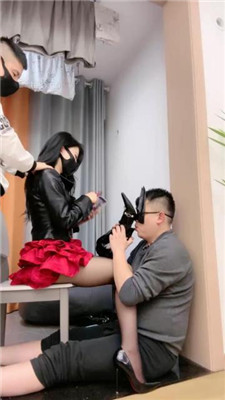 图片[9]_【玥樾】长靴高跟黑丝踩虐抖M家奴【下】_HD绳艺资源