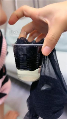 图片[18]_【瑶瑶】母畜-狗舌舔脏皮靴/吃口水/迷恋黑丝脚_HD绳艺资源