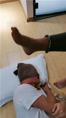 图片[16]_【大美】灌圣水/裸足踩踏喂食_HD绳艺资源