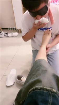 图片[11]_【苏晗】运动后原味鞋袜脚辱_HD绳艺资源