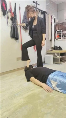 图片[7]_【魔鬼天使】高跟诱惑邻居做狗奴_HD绳艺资源