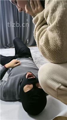 图片[2]_【梓S】口水酸奶吐满脸/人体坐垫_HD绳艺资源